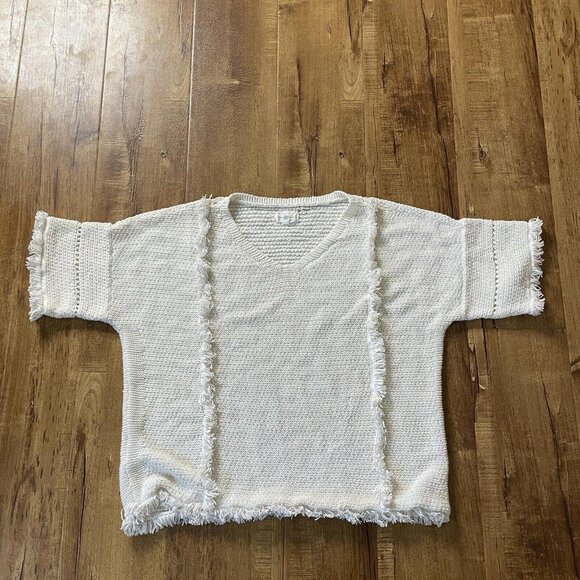 Lou & Grey Tops - womens lou‎ and grey knit top beige fringe size medium m beach vacation